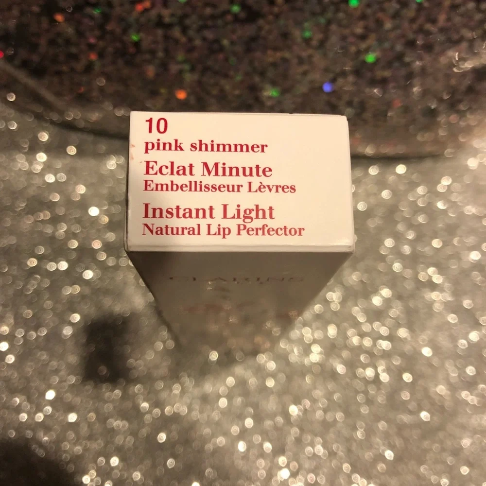 BNIB! CLARINS Instant Light Natural Lip Perfector in Pink Shimmer 10